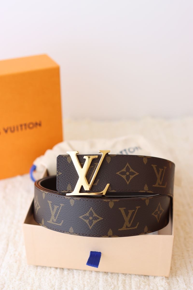 l0vis Vvtt0n belts